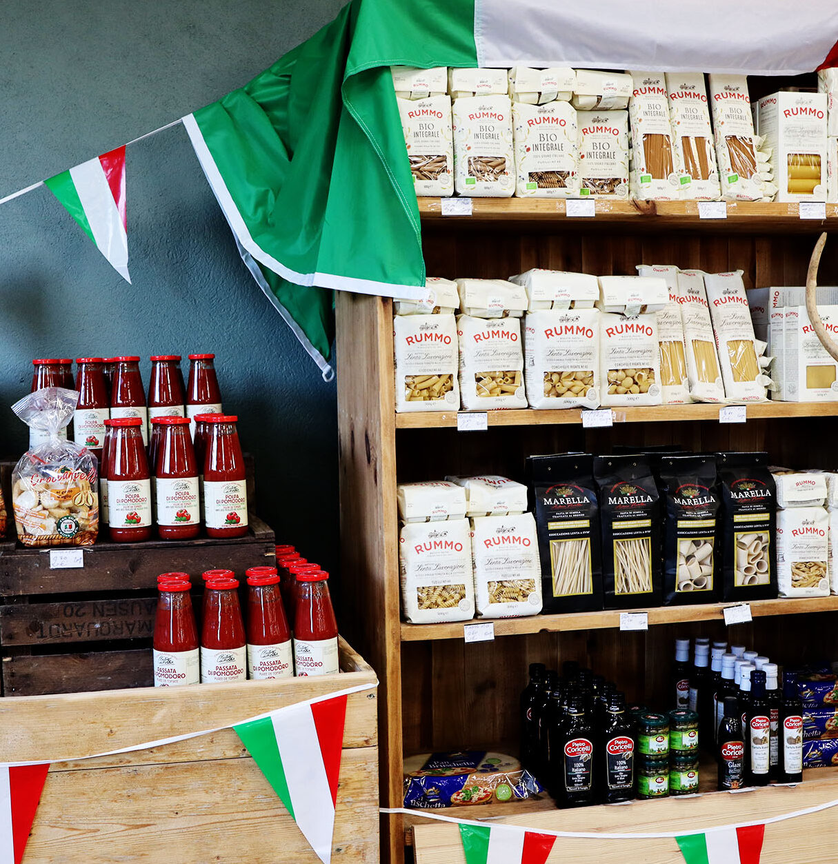 Épicerie Fine - Fromages et charcuterie